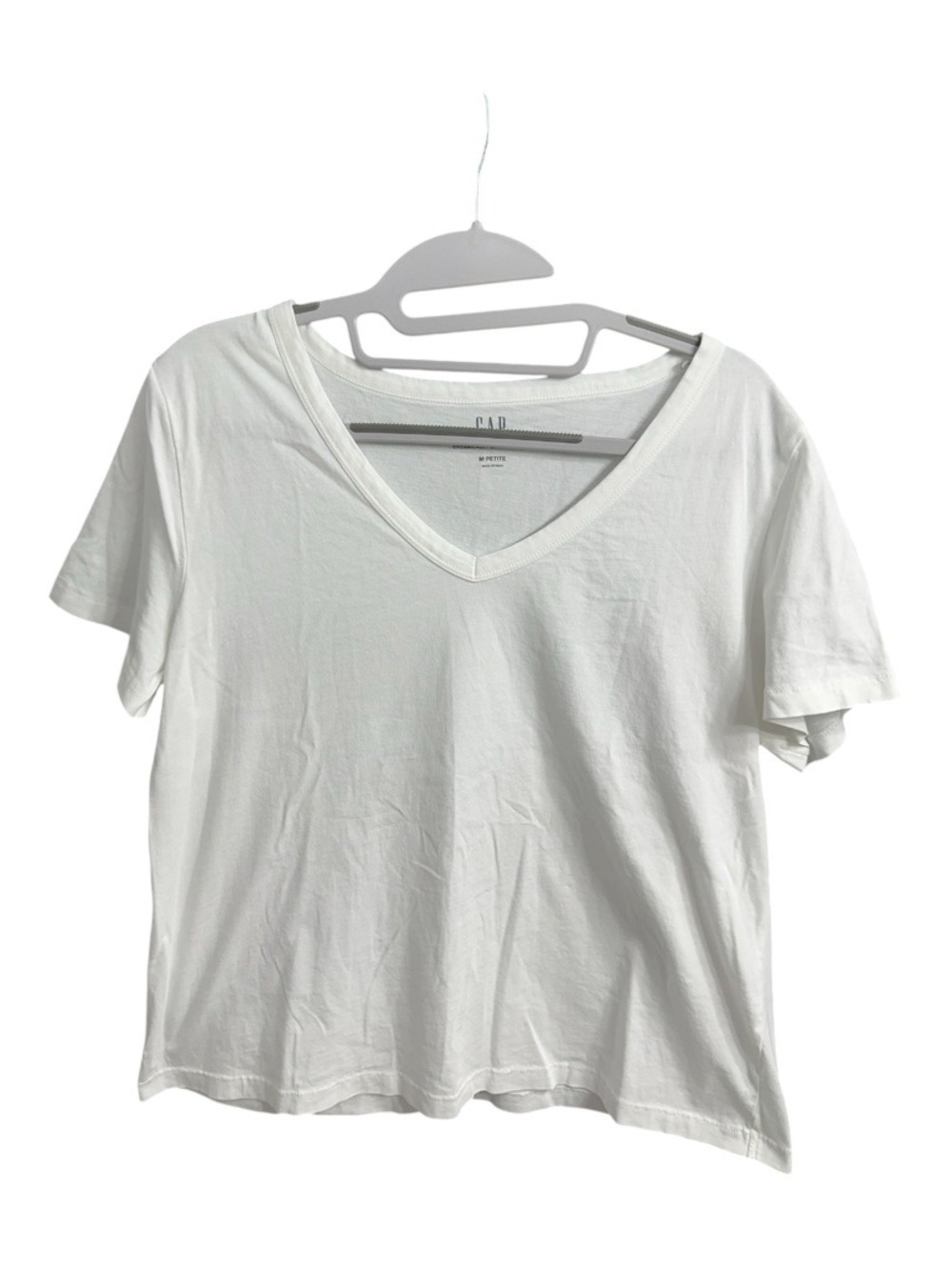 GAP Organically Grown Cotton Classic White V-Neck Tee NWOT - Picture 7 of 11